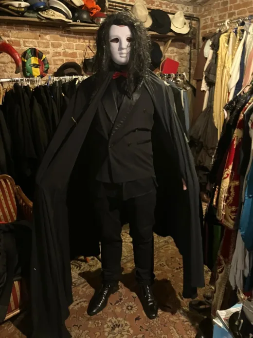 Kostium z kolekcji Bouffal Studio — wypożyczalnia kostiumów Wrocław
